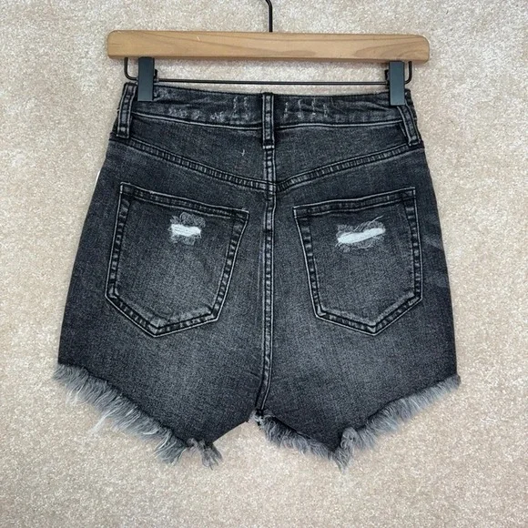 NWT Free People Crvy Vintage High Rise Shorts Size 25 Black Distressed - Picture 5 of 5